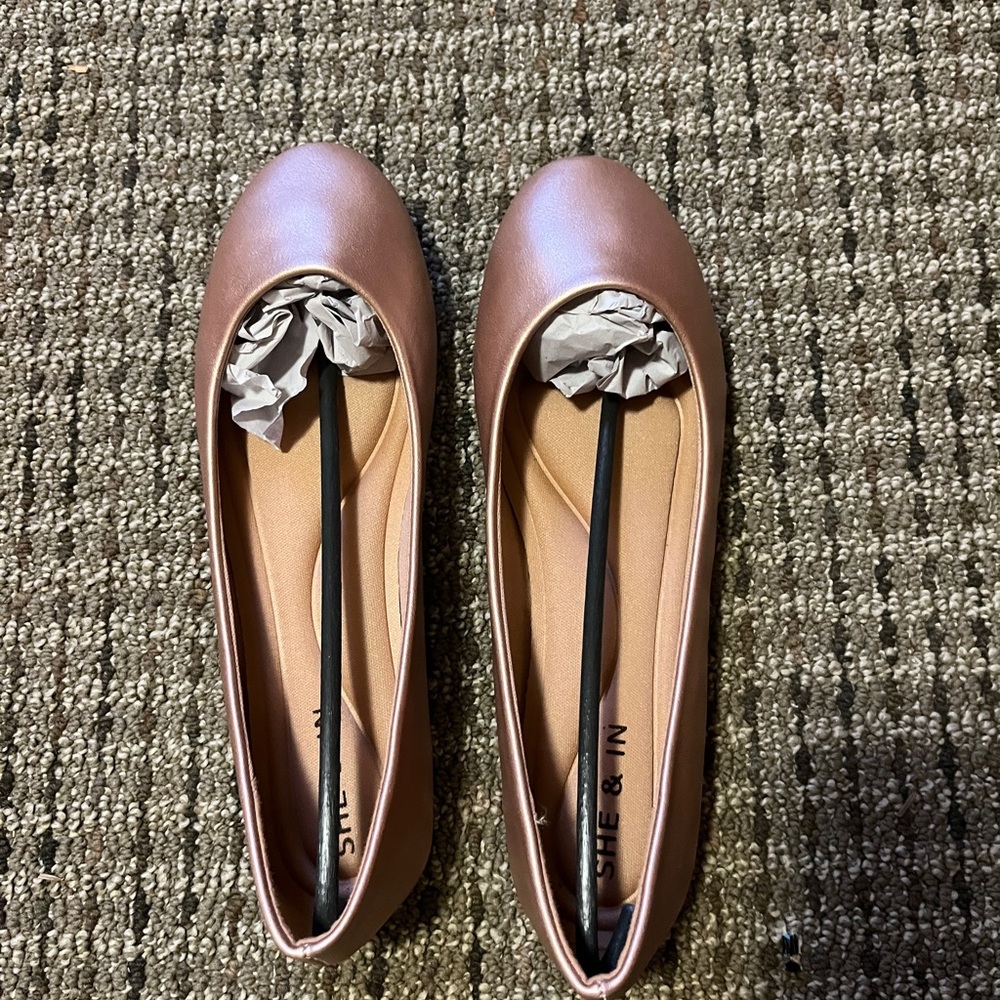 SHEIN Metallic Pink Ballet Flats
